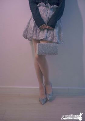 美女毛片_1080P免费观看